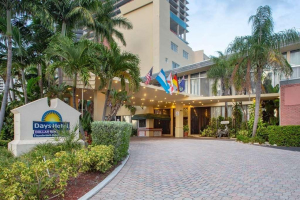 DAYS HOTEL BY WYNDHAM THUNDERB (Miami Beach)