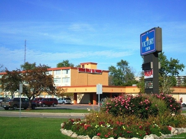 A VICTORY INN HOTEL MOUNT CLEMENS (Mount Clemens)