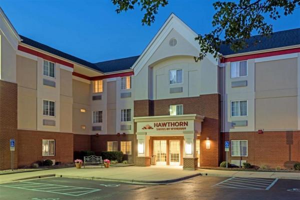 Hotel HAWTHORN SUITES BY WYNDHAM RAL (Raleigh)