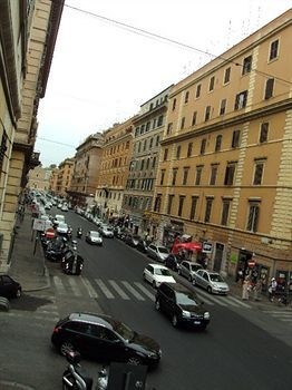 Hotel B&B Opera Street in Vatican (Rome)