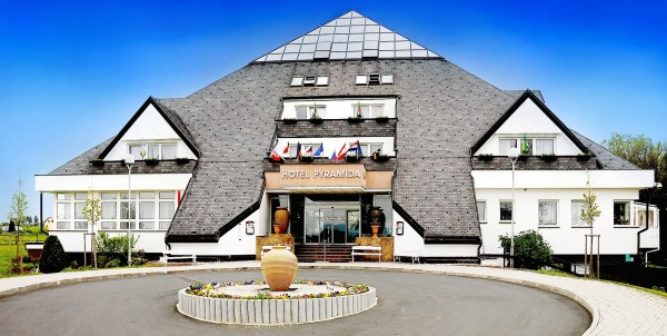Pyramida 1 Kurhotel (Franzensbad)