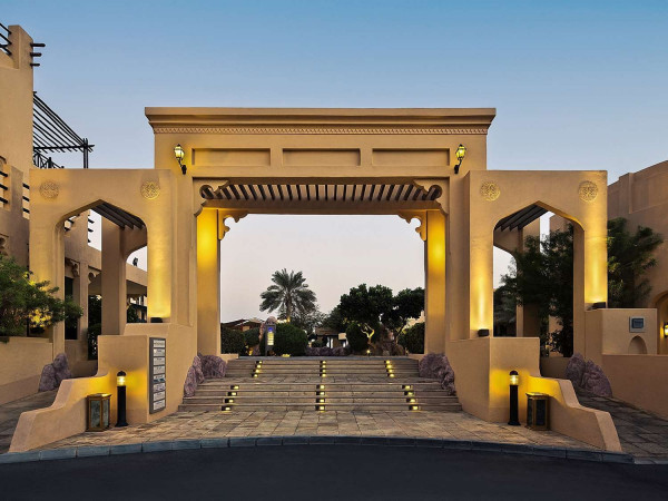 Novotel Bahrain Al Dana Resort (Manama)