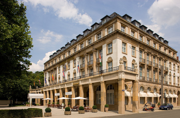 Schlosshotel (Karlsruhe)
