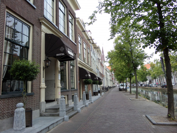 HOTEL ROYAL BRIDGES (Delft)