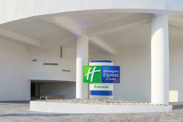Holiday Inn Express & Suites PUEBLA ANGELOPOLIS (San Andrés Cholula)