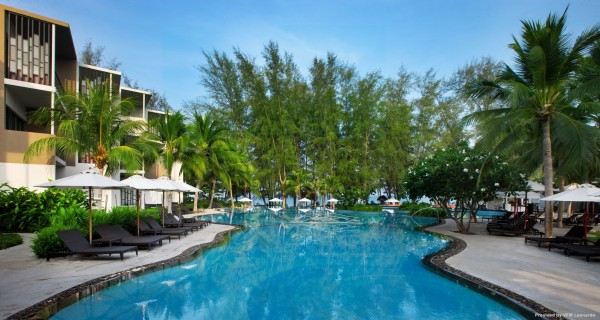 Holiday Inn Resort PHUKET MAI KHAO BEACH RESORT (Ban Mai Khao)