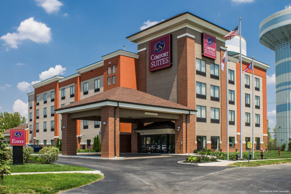 Hotel Comfort Suites East Broad at 270 (Columbus)