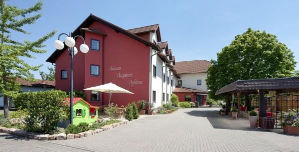 Hotel Bei den Tongruben Garni (Neuberg)