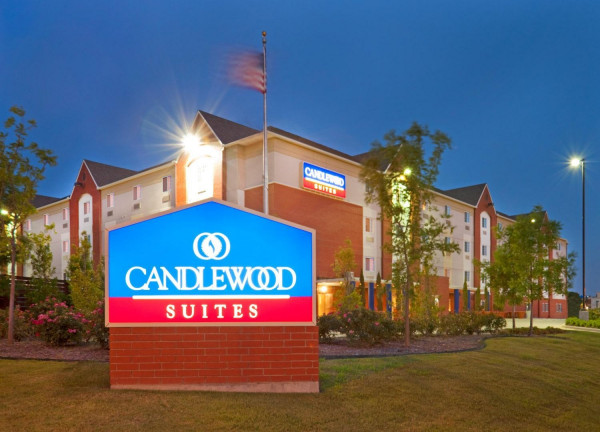 Candlewood Suites DFW SOUTH (Fort Worth)