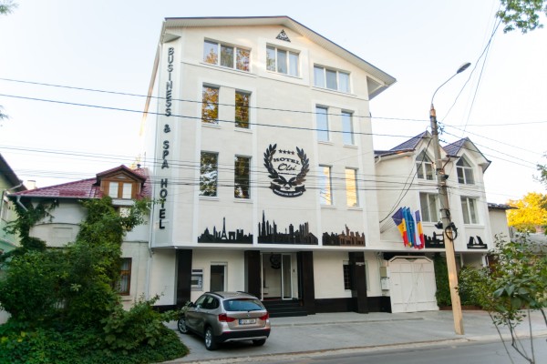 Hotel B&B Olsi Олси (Kiszyniów)