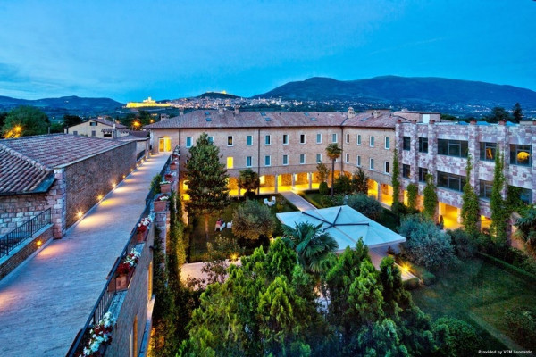Cenacolo Hotel (Assisi)