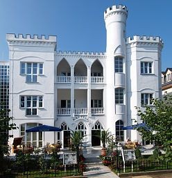 Hotel Kastell (Ostseebad Heringsdorf)