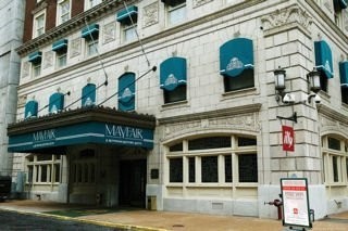 MAYFAIR HOTEL (St Louis)