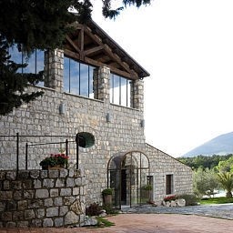 Aquapetra Resort and Spa (Telese Terme)