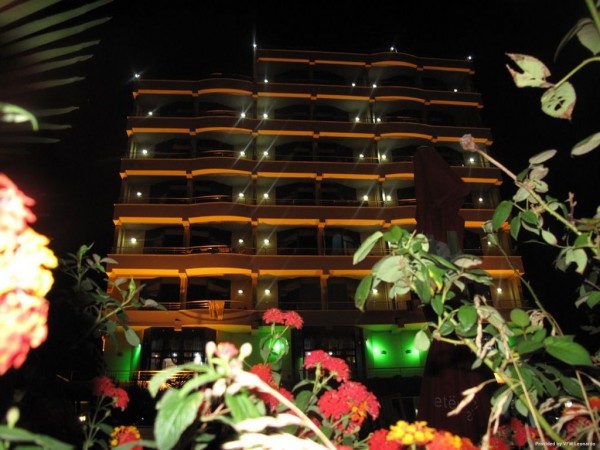 Hotel BAHAMAS RESORT-SARANDE (Gjashtë)