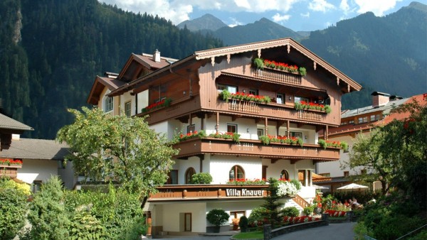Appart & Hotel garni VILLA KNAUER (Mayrhofen)