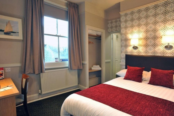 Good Nights Inn - Kings Head Hotel (Wrexham)