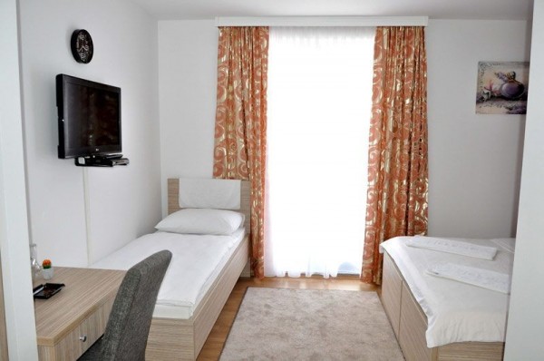 GUEST ACCOMMODATION OASIS MOSTAR (Tatar)