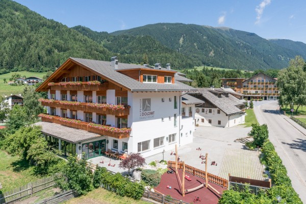 Dolomit Family Resort Alpenhof (Rasen-Antholz)