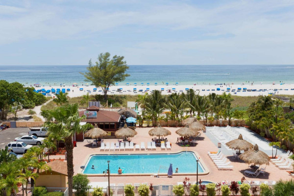 Hotel Howard Johnson St Petersburg Beach Resort (St Pete Beach)