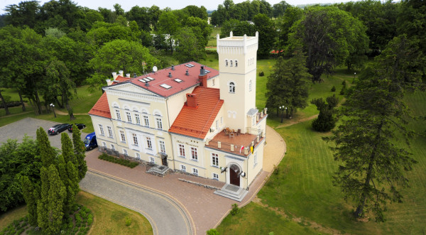 Wieniawa Schloss-gut-Hotel (Województwo Pomorskie)