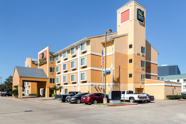 QUALITY INN AND SUITES WEST CHASE (Houston)