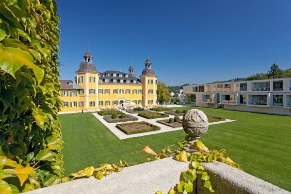 Falkensteiner Schlosshotel Velden (Velden am Wörthersee)
