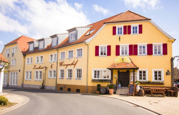 Schwarzer Adler Landhotel & Weingasthof (Wiesenbronn)