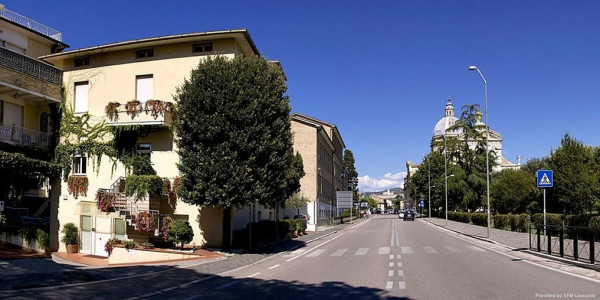 Hotel Frate Sole (Assisi)