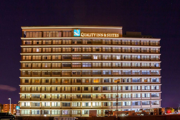 Quality Inn and Suites Cincinnati 