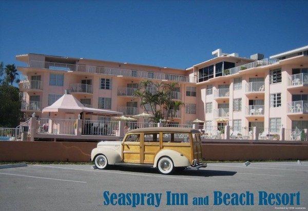 SEASPRAY INN BEACH RESORT (Riviera Beach)