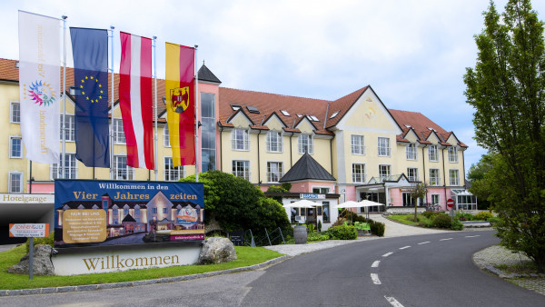Thermenhotel Vier Jahreszeiten (Lutzmannsburg)