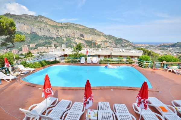 Hotel Villaggio del Sole (Ventimiglia)