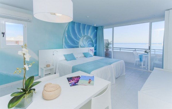 Marina Playa - Adults Only Hotel Apartamentos (Sant Antoni de Portmany)