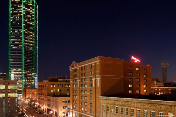 SpringHill Suites Dallas Downtown/West End 