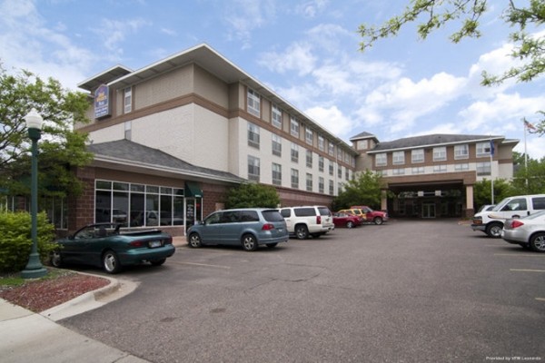 GRANDSTAY HOTEL AND SUITES (Chaska)
