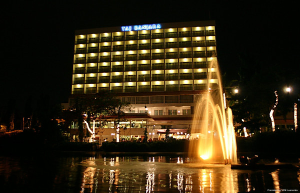 Hotel Taj Banjara Hyderabad (Hyderābād)