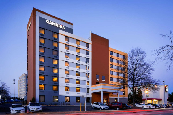 Cambria Hotel Durham - Near Duke University