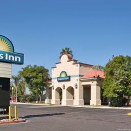 Vacation Inn Phoenix