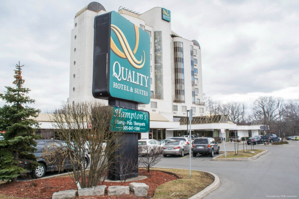 Quality Suites Oakville 
