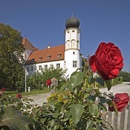 Schlosshotel Neufahrn (Neufahrn in Niederbayern)