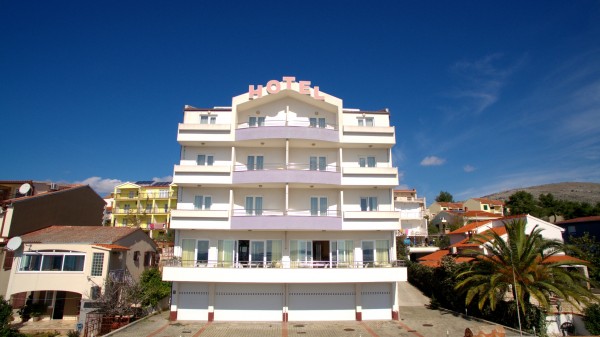 Hotel Viktorija (Adriatic Coast)