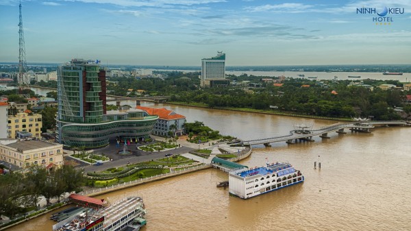 Ninh Kieu Riverside Hotel (Cân Tho)