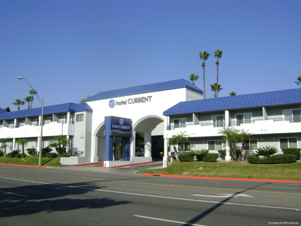 Hotel Current (Long Beach)