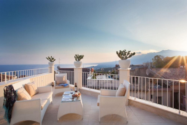 La Malandrina Apartments & Suites (Taormina)