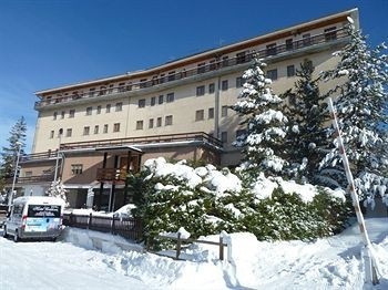 Hotel Caldora (Rocca di Mezzo)