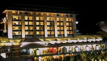 Svelte Hotel & Personal Suites (Tughlakabad)
