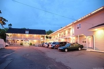 MIDTOWN MOTEL AND SUITES (Moncton)
