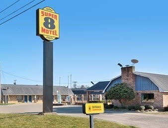SUPER 8 MOTEL - MAGEE (Magee)