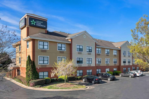 Extended Stay America Universi (Charlotte)